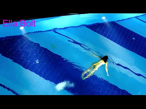 ❤️ Abdi teu tiasa ngeureunkeun nonton, pirang ngora bray ngojay buligir di ELLA bolt Resort kolam renang ❤️ porno rusia di urang% su.raceporn.ru% ❌️